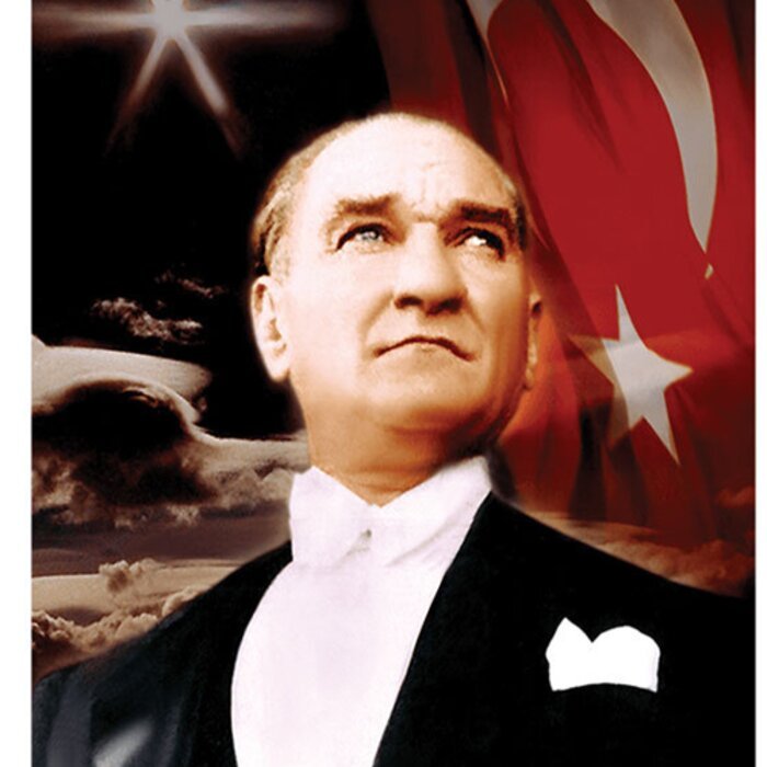 Gazi Mustafa Kemal Atatürk ve Türk bayrağı